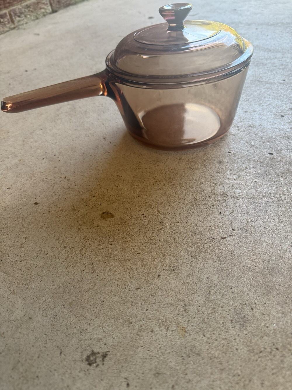 Vintage Vision Corning Ware USA 1L Amber Saucepan Pot w/Pour Spout w/ Pyrex Lid